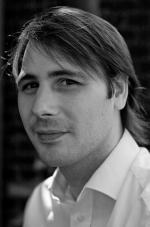 Neil Kennett © Neil Kennett