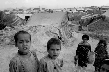 Refugee children: photo © Guy Smallman