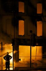 Riots and arson in Croydon, 2011 © Jonathan Brady
